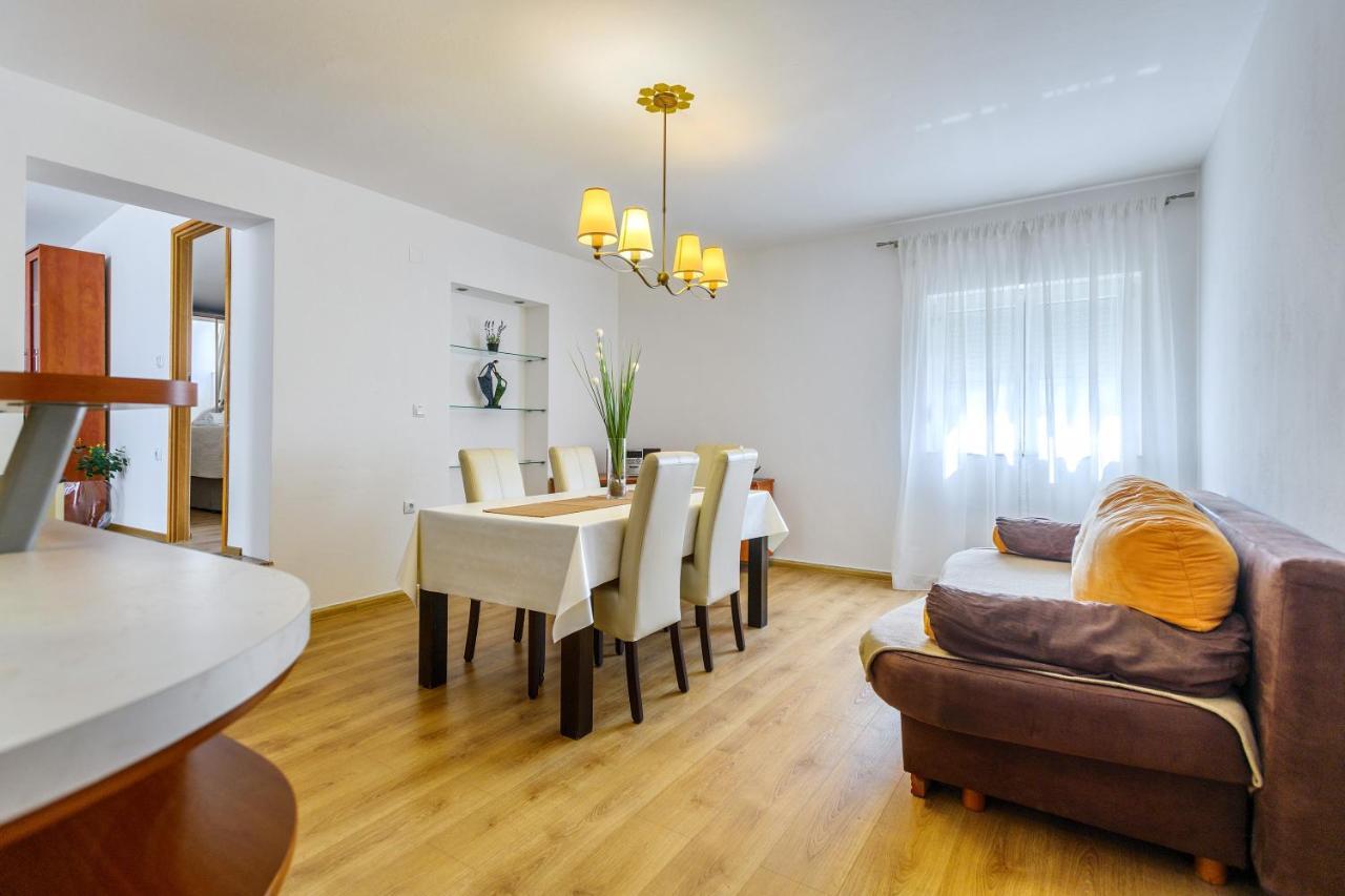 Comfort Holiday Apartment Zadar - With Parking And Balcony Екстер'єр фото
